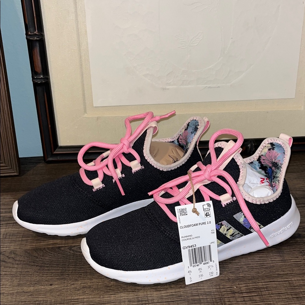 Adidas Cloudfoam Pure 2.0 Black with Floral Trim Womens sz 5 NWT